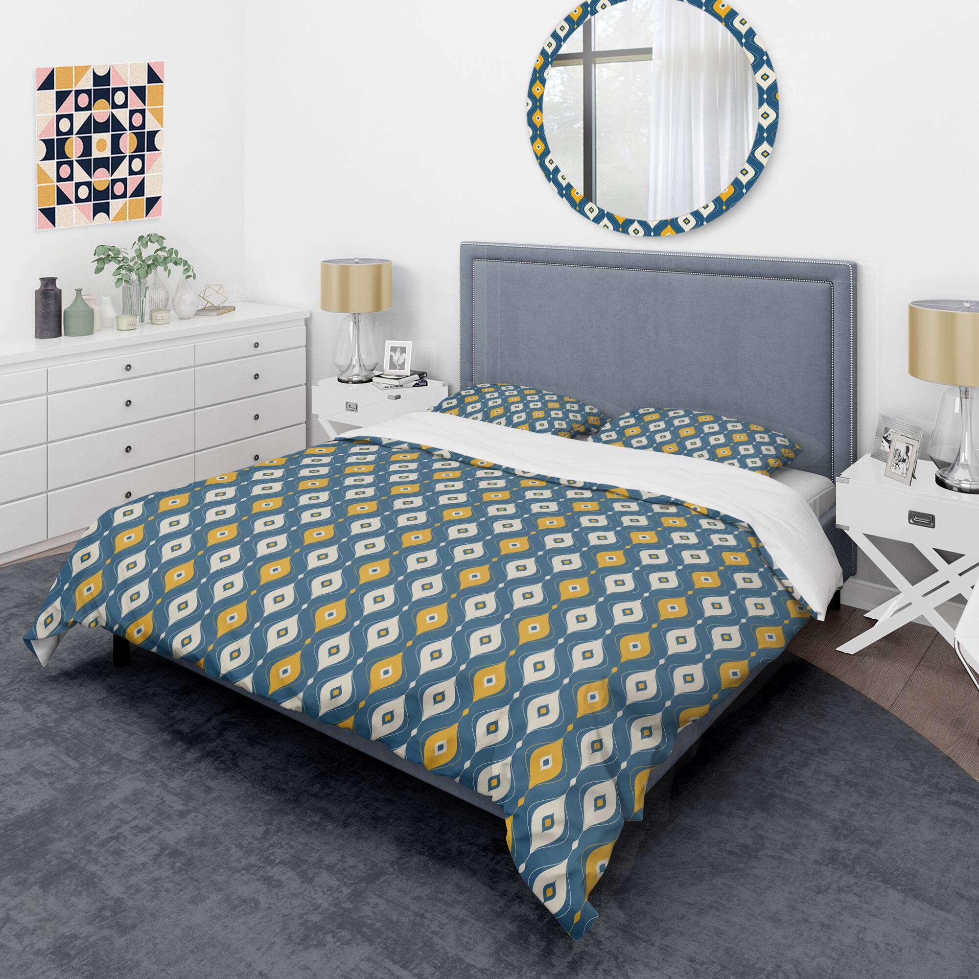 Designart 'Retro Abstract Pattern II' Mid-Century Duvet Cover Set